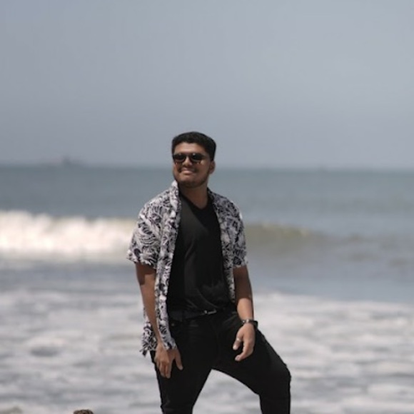 Meet your Posher, Aashish - Picture 1 of 1